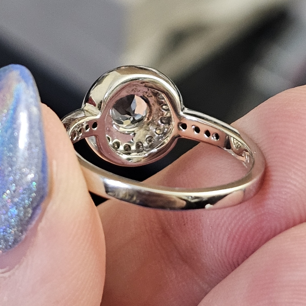 New. 14k white gold aquamarine & diamond ring size 7 1/4. Amazing color to the a - Picture 2 of 9